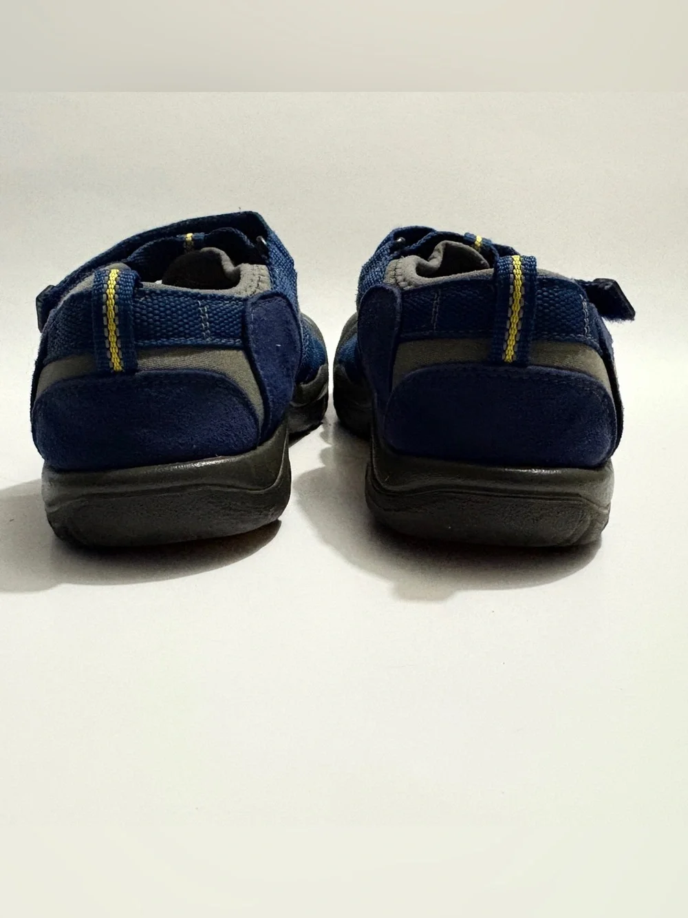 KEEN Kids Newport H2 Sandals Blue Yellow Size 5 CLEARANCE CLOSE OUT